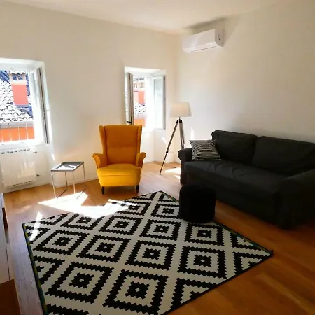 Apartment Family House *
